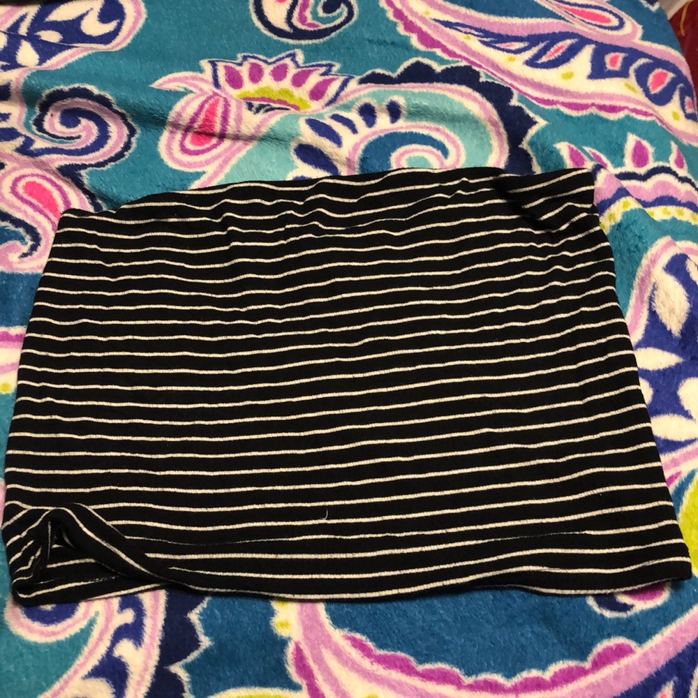 Black and white tube top